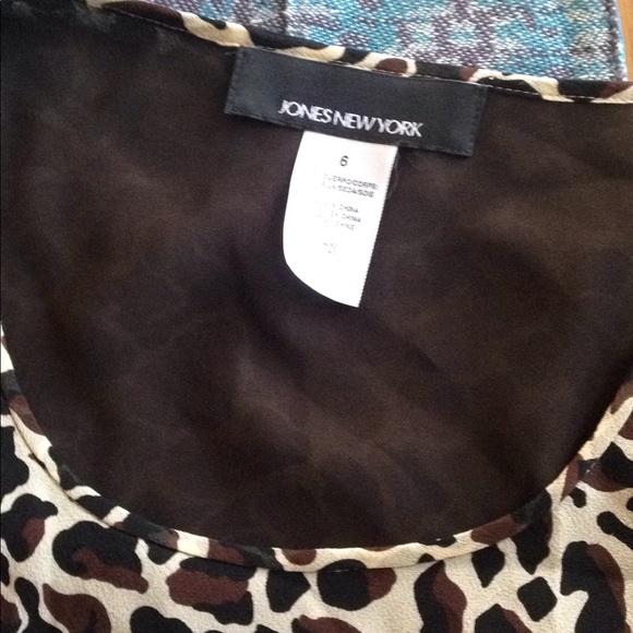 Jones New York Blouse - Picture 2 of 6